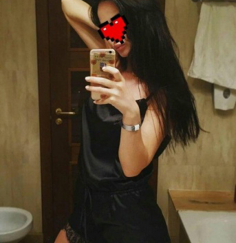 Оля